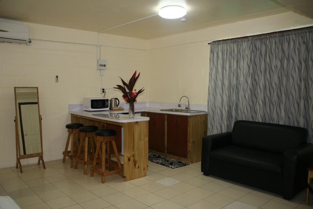 Moatoga Hotel Апиа Экстерьер фото