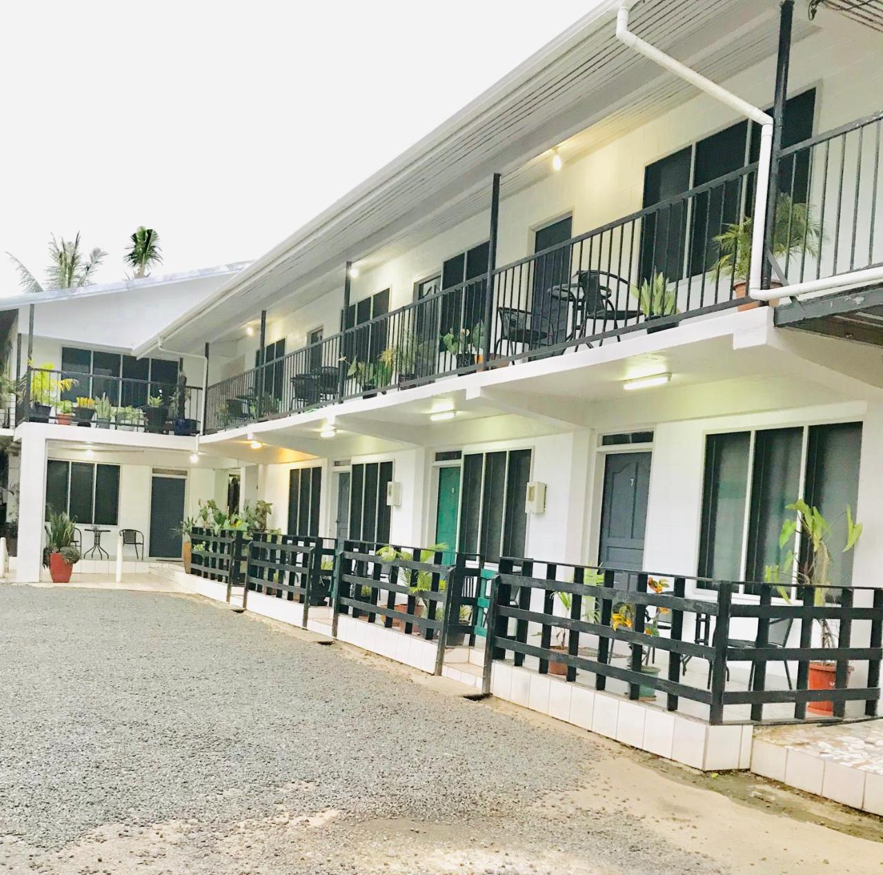 Moatoga Hotel Апиа Экстерьер фото