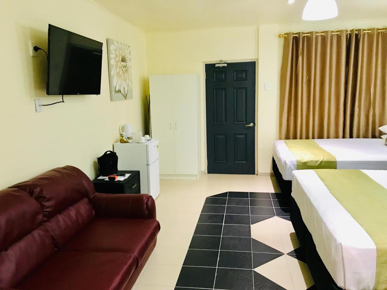 Moatoga Hotel Апиа Экстерьер фото