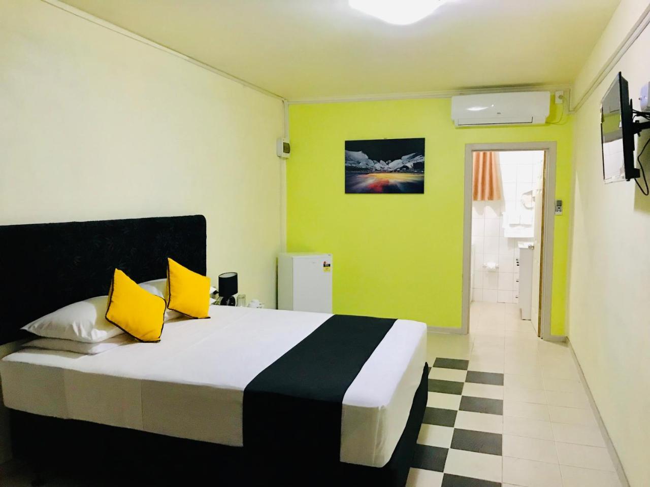 Moatoga Hotel Апиа Экстерьер фото